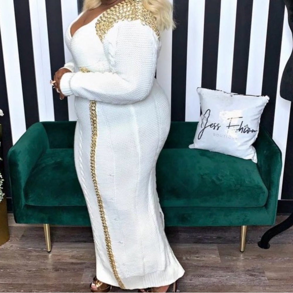 L'ATISTE Cream and Gold Long Sleeve Dress - Picture 2 of 12